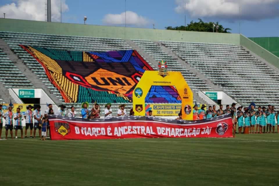 Velez sarsfield x